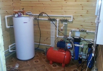 Система дачного водоснабжения с рециркуляцией воды в системе ГВС и канализация загородного дома "Топас 8"